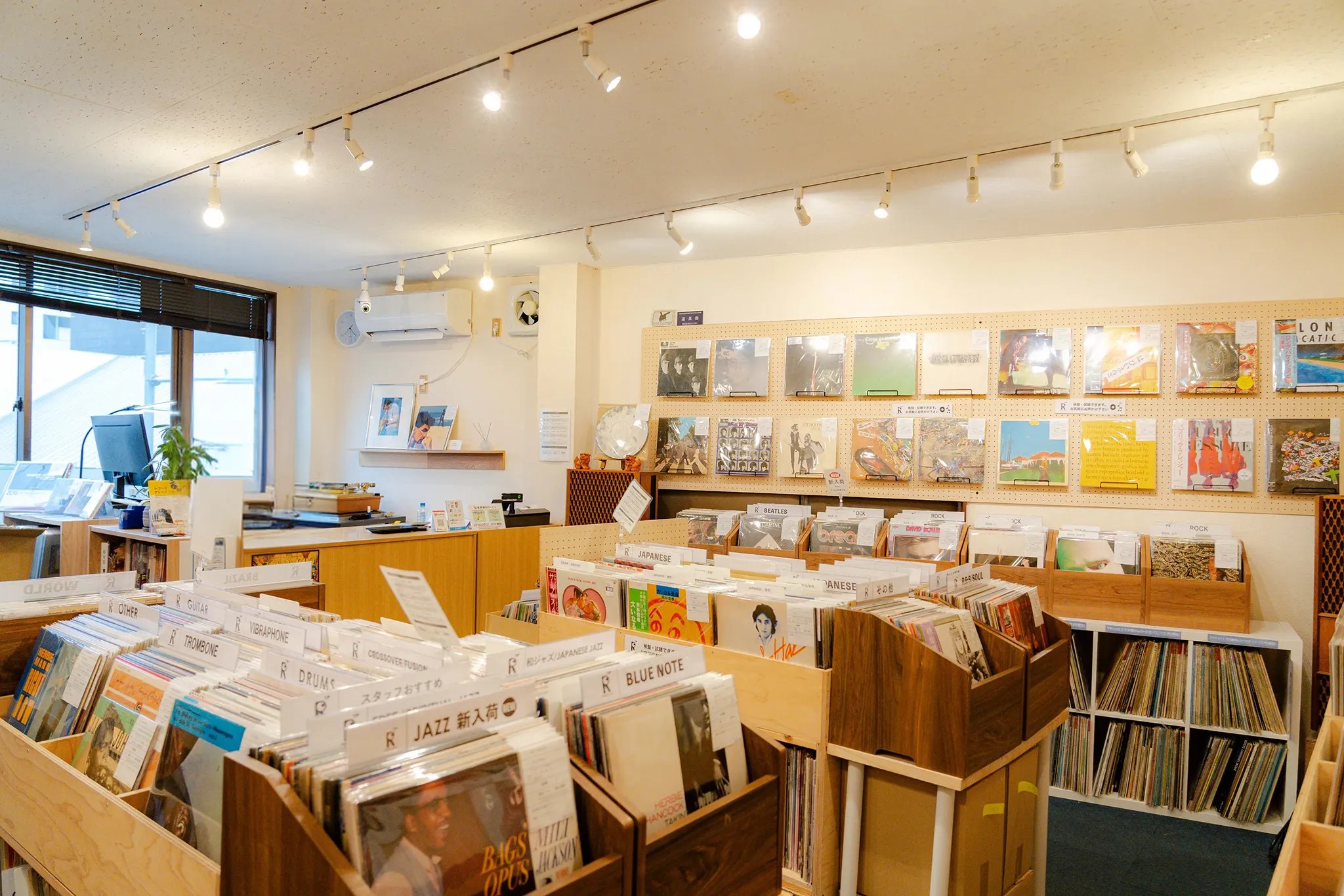 名古屋店 店舗ギャラリー 1